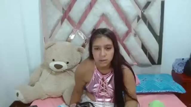 Image 3 of tabatha_reyna Stream on Chaturbate on 14 months ago