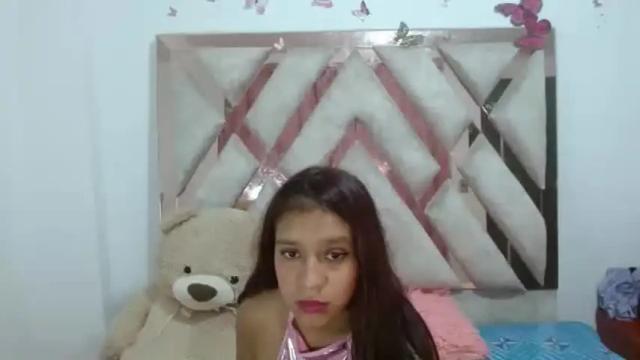 Image 7 of tabatha_reyna Stream on Chaturbate on 14 months ago