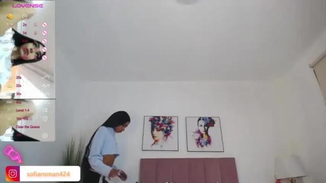Image 4 of taffy_sweet1 Stream on Chaturbate on 13 months ago