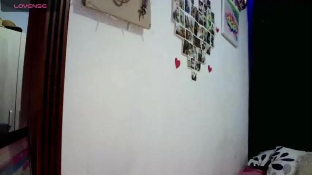 Image 4 of tahira_1 Stream on Chaturbate on 20 months ago