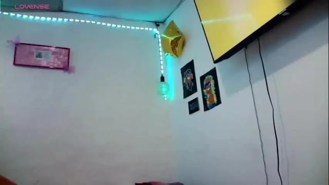 Image 10 of tahira_1 Stream on Chaturbate on 1 month ago