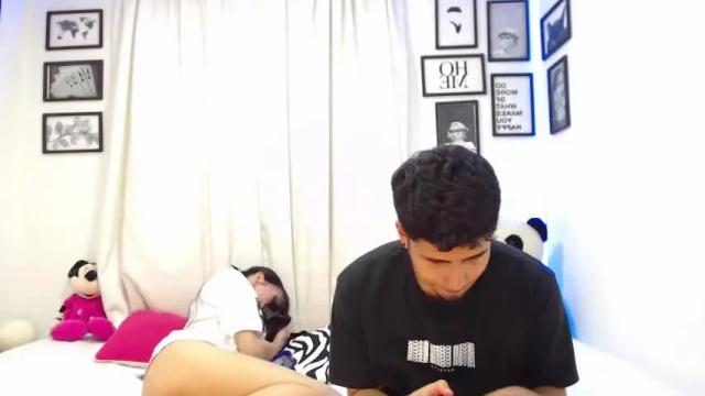 Image 12 of tainy_n_harley Stream on Chaturbate on 12 months ago