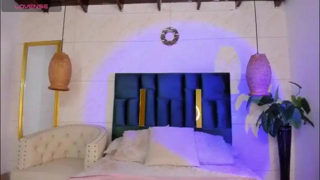 Image 10 of taissa_ Stream on Chaturbate on 1 month ago