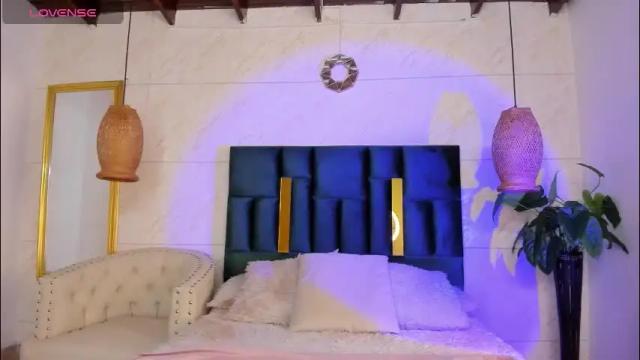 Image 11 of taissa_ Stream on Chaturbate on 1 month ago