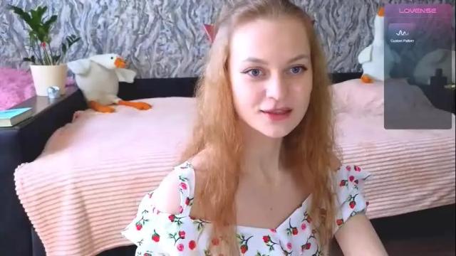 Image 4 of taissia_sweet Stream on Chaturbate on 17 days ago