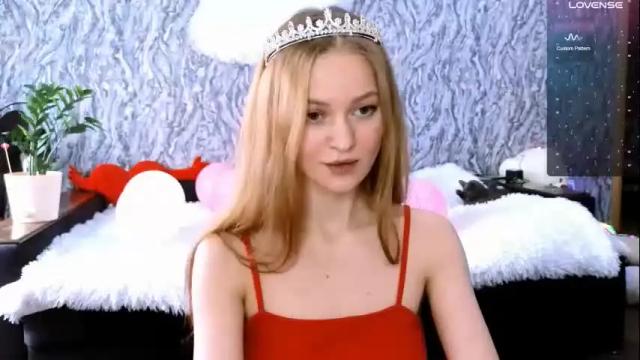Image 2 of taissia_sweet Stream on Chaturbate on 1 month ago