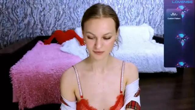 Image 11 of taissia_sweet Stream on Chaturbate on 29 days ago