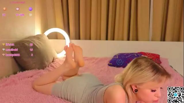 Image 10 of taitatkins Stream on Chaturbate on 2 months ago