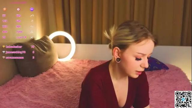 Image 4 of taitatkins Stream on Chaturbate on 20 days ago