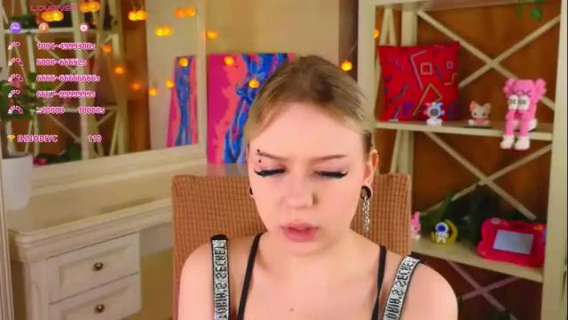 Image 12 of taitatkins Stream on Chaturbate on 9 days ago
