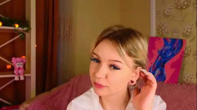 Image 3 of taitatkins Stream on Chaturbate on 5 days ago
