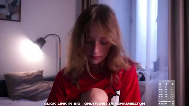 Image 2 of taitehambelton Stream on Chaturbate on 11 days ago
