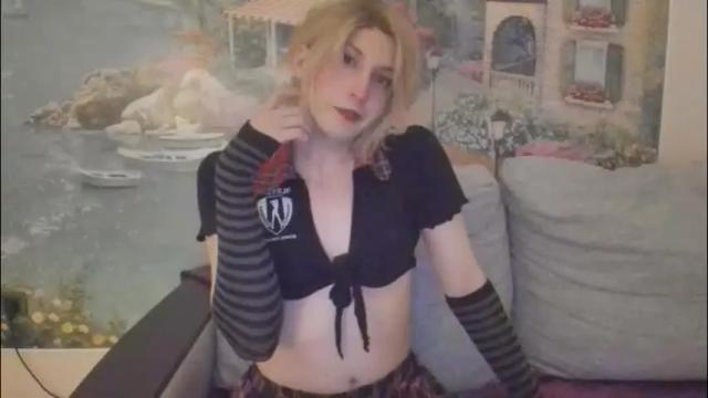 Image 2 of taka_s_paintroom Stream on Chaturbate on 2 months ago