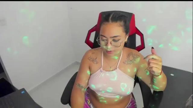 Image 4 of takaragr Stream on Chaturbate on 1 month ago