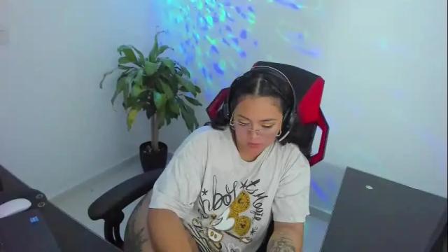 Image 8 of takaragr Stream on Chaturbate on 1 month ago