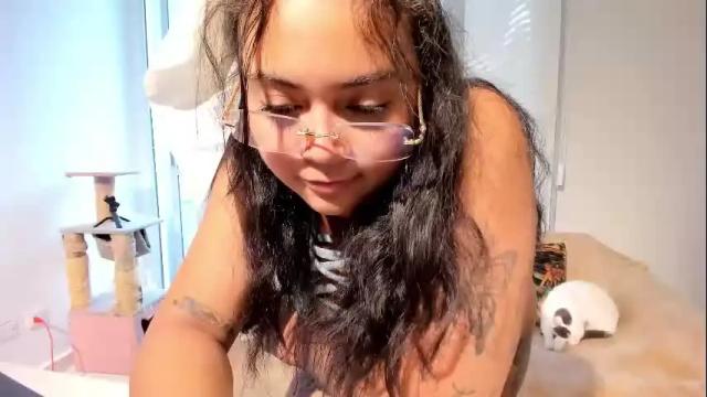 Image 10 of takaragr Stream on Chaturbate on 14 days ago