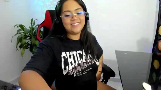 Image 6 of takaragr Stream on Chaturbate on 9 days ago