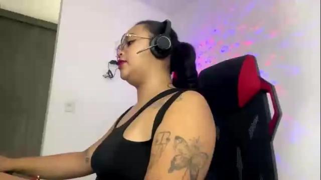 Image 8 of takaragr Stream on Chaturbate on 3 days ago