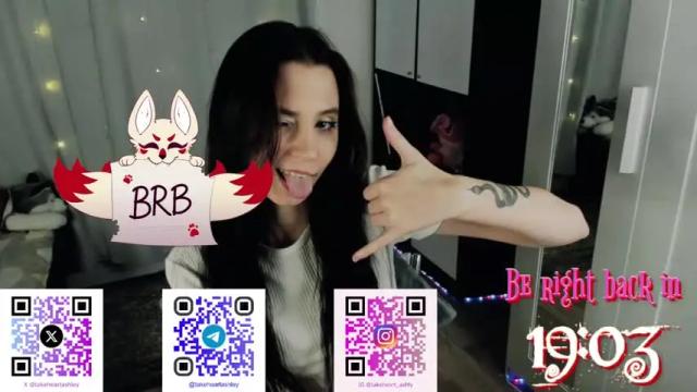 Image 2 of takeheartashley Stream on Chaturbate on 14 months ago