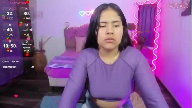 Image 12 of talia_tay Stream on Chaturbate on 1 month ago