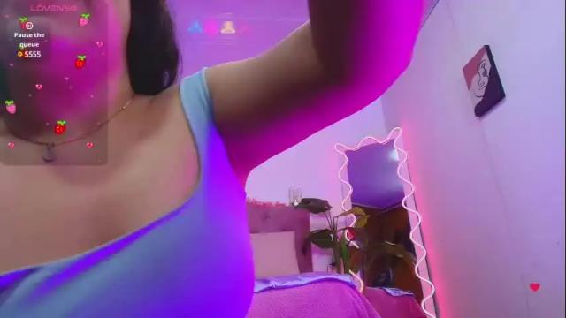 Image 3 of talia_tay Stream on Chaturbate on 1 month ago
