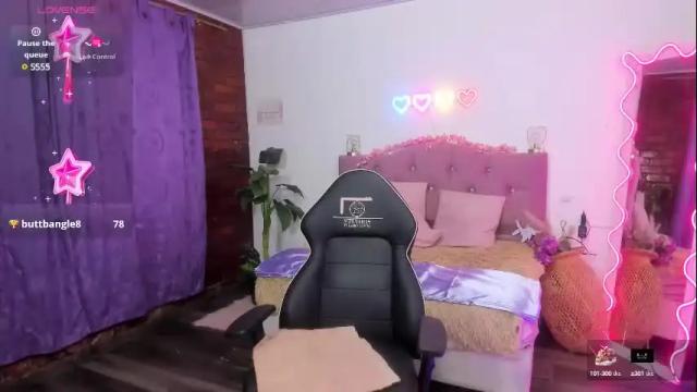 Image 4 of talia_tay Stream on Chaturbate on 1 day ago