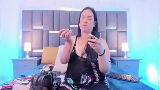 Image 4 of talianavega Stream on Chaturbate on 1 month ago