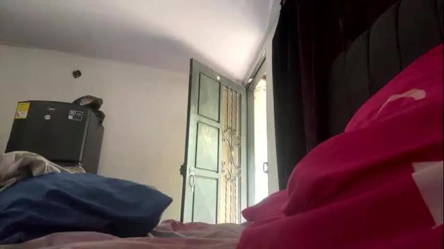 Image 11 of talianavega Stream on Chaturbate on 1 month ago