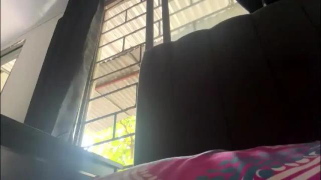 Image 6 of talianavega Stream on Chaturbate on 1 month ago