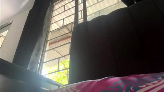 Image 7 of talianavega Stream on Chaturbate on 1 month ago