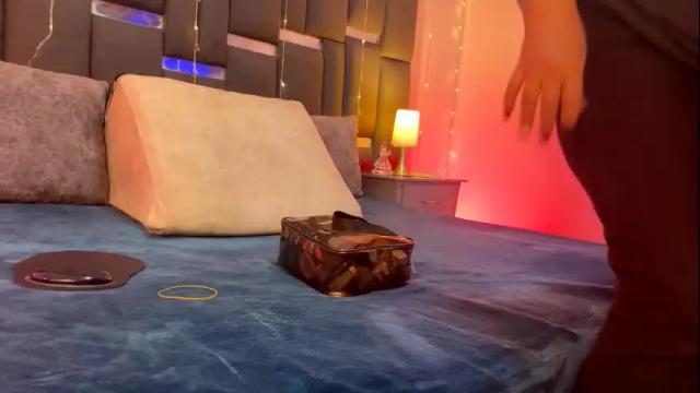 Image 6 of talianavega Stream on Chaturbate on 1 month ago