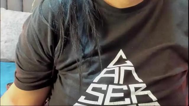 Image 8 of talianavega Stream on Chaturbate on 1 month ago