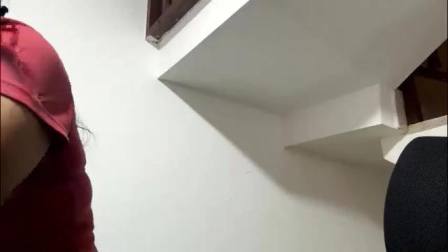 Image 8 of talianavega Stream on Chaturbate on 1 month ago