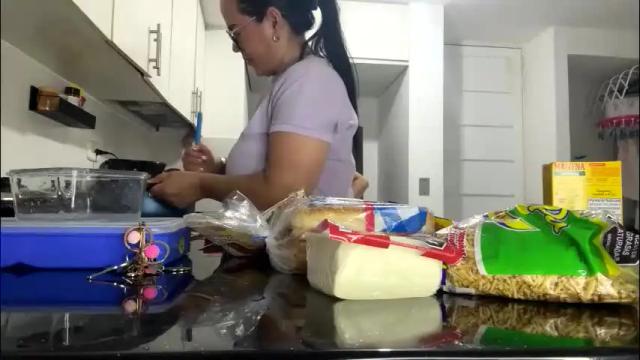 Image 2 of talianavega Stream on Chaturbate on 1 month ago