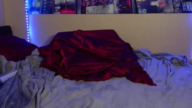 Image 3 of tallcutie_tinybooty Stream on Chaturbate on 21 months ago