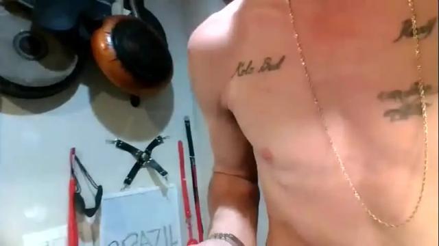 Image 3 of tallness707 Stream on Chaturbate on 18 months ago