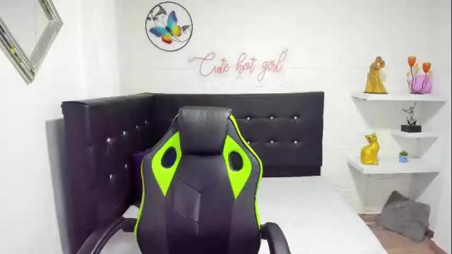 Image 6 of tamara__miller Stream on Chaturbate on 20 months ago