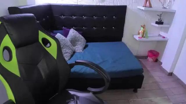 Image 10 of tamara__miller Stream on Chaturbate on 18 months ago