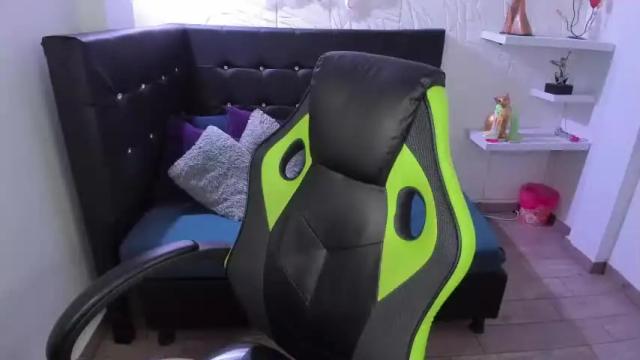 Image 7 of tamara__miller Stream on Chaturbate on 18 months ago