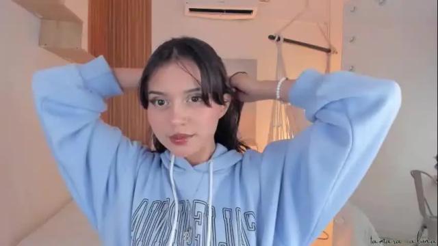 Image 2 of tamara_aluna Stream on Chaturbate on 1 month ago