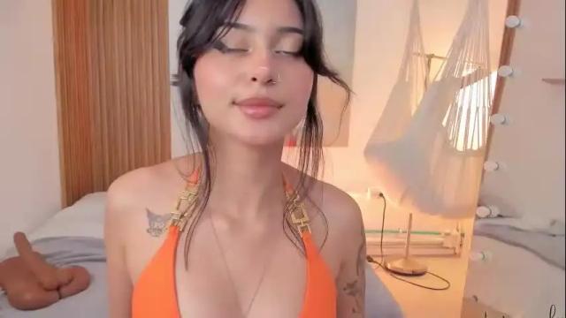 Image 10 of tamara_aluna Stream on Chaturbate on 1 month ago