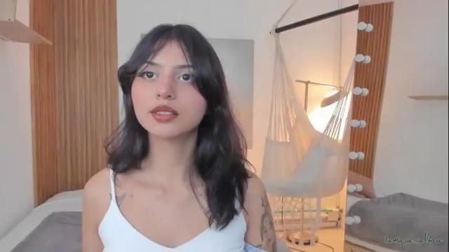 Image 4 of tamara_aluna Stream on Chaturbate on 17 days ago
