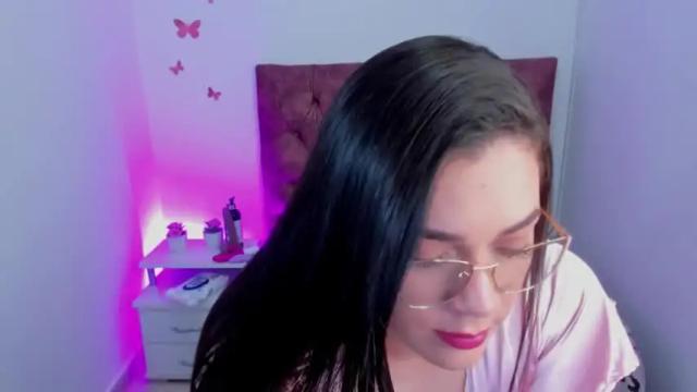Image 11 of tamara_bella Stream on Chaturbate on 17 months ago