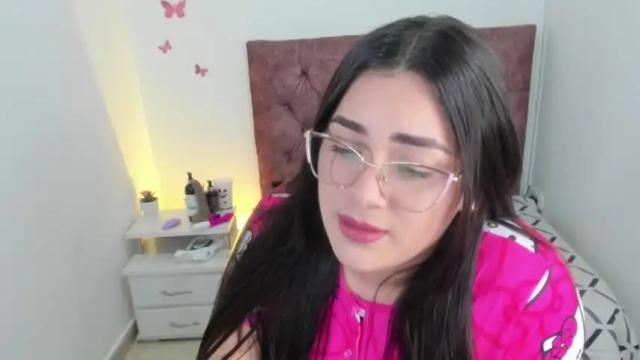 Image 12 of tamara_bella Stream on Chaturbate on 17 months ago