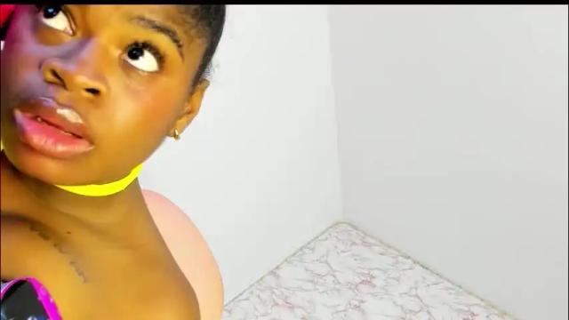 Image 6 of tamara_lubez Stream on Chaturbate on 1 month ago