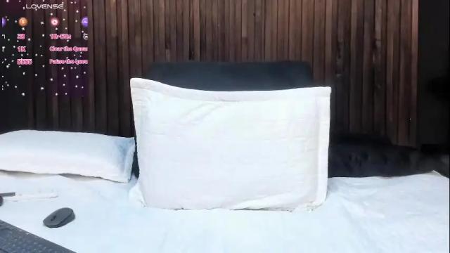 Image 8 of tamara_milf_ Stream on Chaturbate on 2 months ago