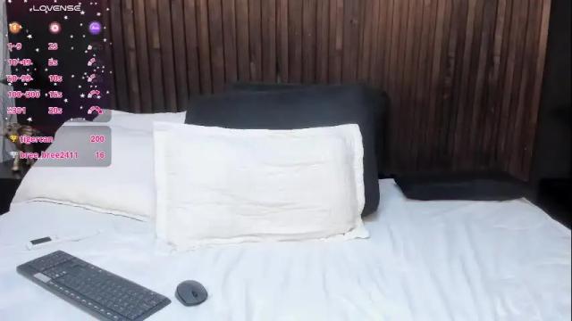 Image 3 of tamara_milf_ Stream on Chaturbate on 1 month ago
