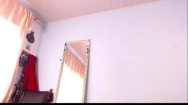 Image 6 of tamara_reyna Stream on Chaturbate on 2 months ago