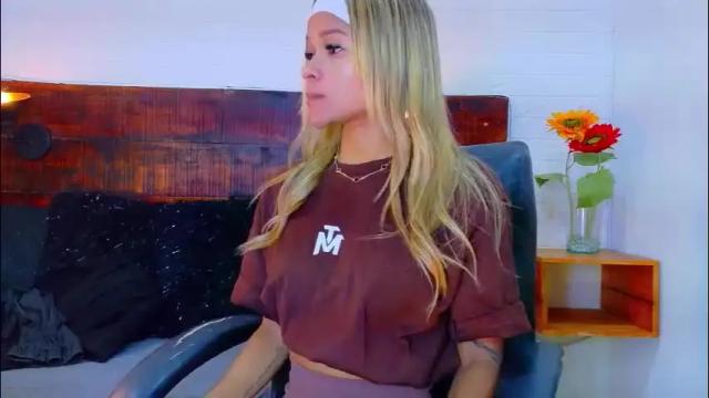 Image 6 of tamara_sanz1 Stream on Chaturbate on 1 month ago