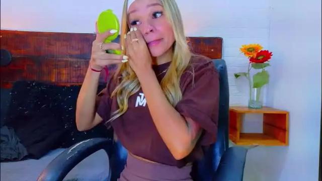 Image 7 of tamara_sanz1 Stream on Chaturbate on 1 month ago
